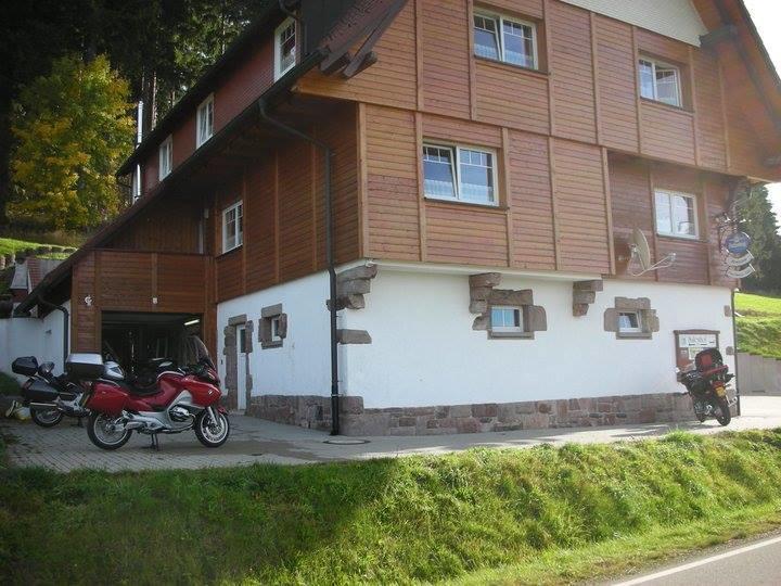 Pension Forsthaus Taele - Das Gaestehaus Vom Schwarzwaldgasthaus Salenhof Titisee-Neustadt Exterior foto
